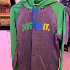 Nike just do it therma fit hoodie